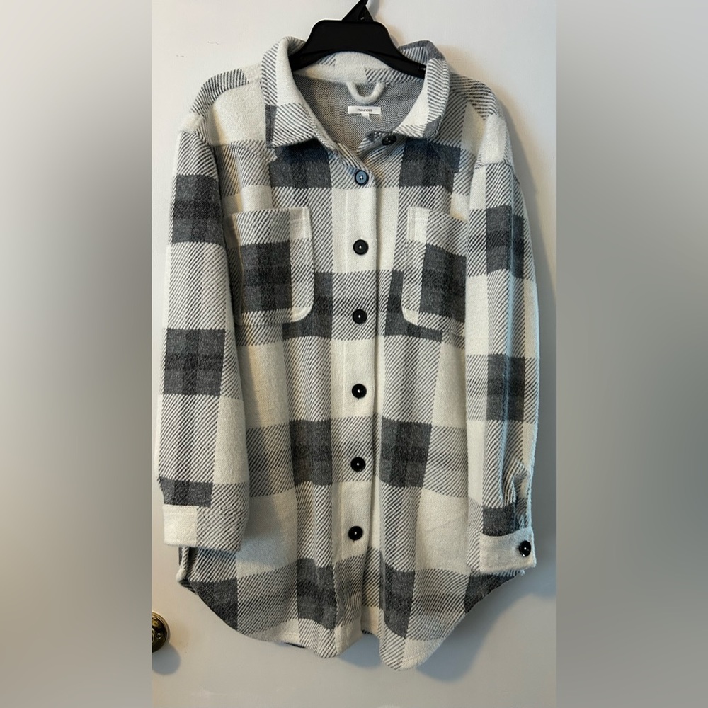 Maurices Plaid Jacket Shacket Grey White Large